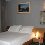 Du Parc Saint Charles 2* Παρίσι