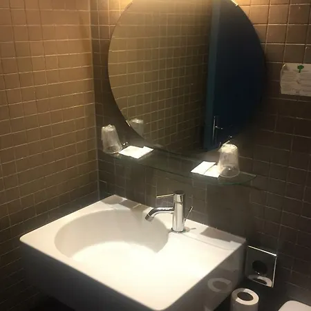 Du Parc Saint Charles Hotel París