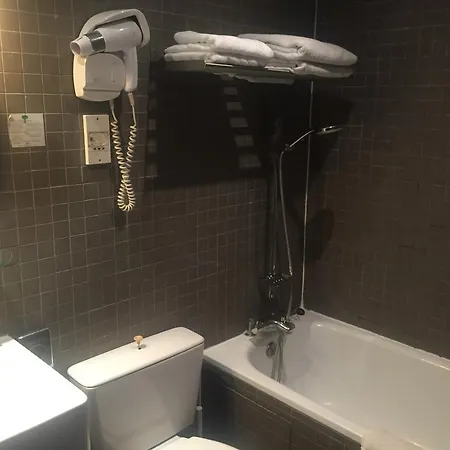 Du Parc Saint Charles Hotel