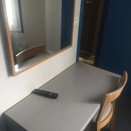 Du Parc Saint Charles Hotel Parigi