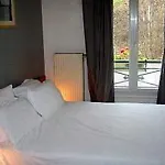Du Parc Saint Charles 2* パリ